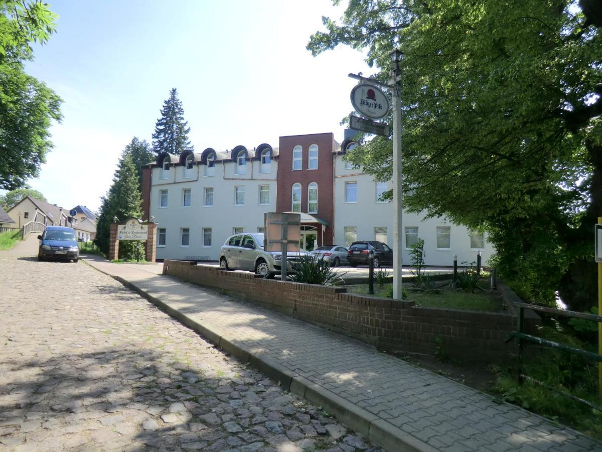 Seehotel Zum Loewen Strasen Экстерьер фото